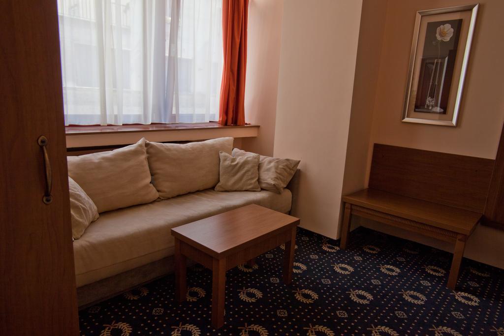 Hotel Penzion Gremium Bratysława Zewnętrze zdjęcie